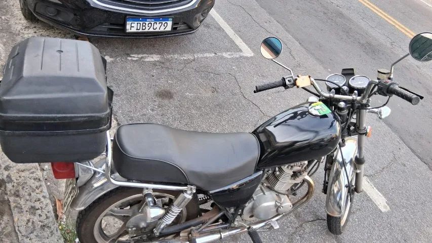 Suzuki Intruder 125 - Foto 3