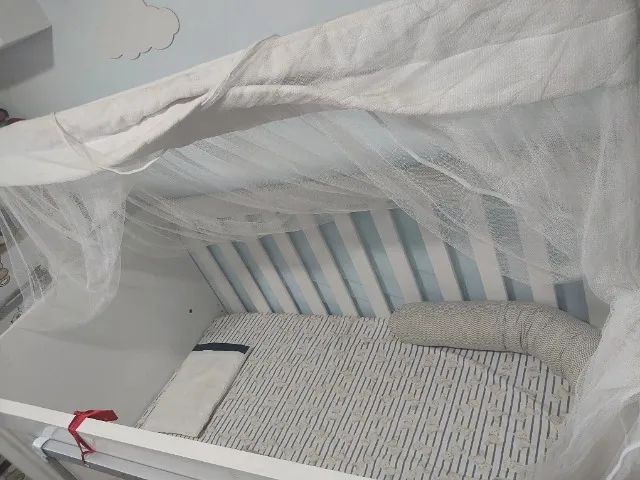 Berço branco tipo americano pé palito com colchão ortobom  - Foto 5