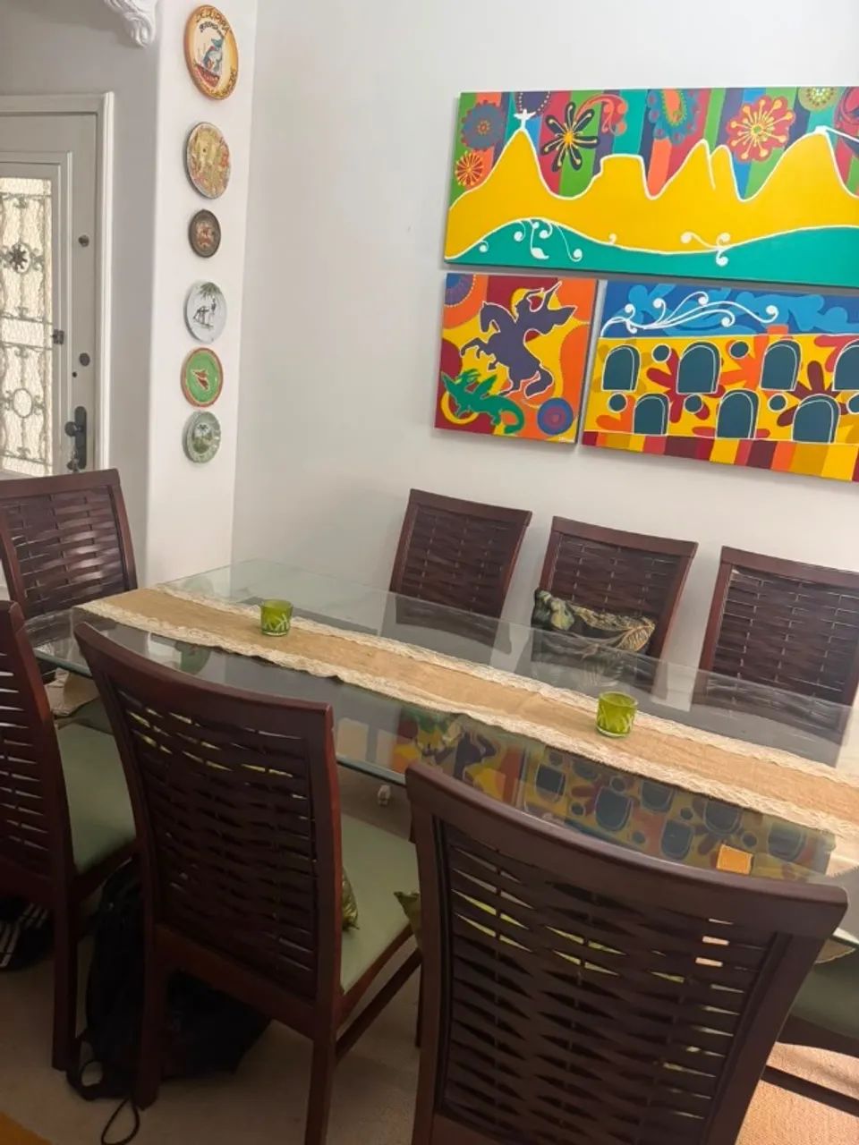 Mesa de jantar tampo de vidro 8 lugares com cadeiras 