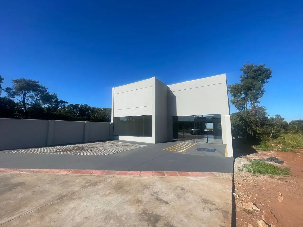 COD565- Galpão Logístico 261 m² com Doca | Vivendas do Parque  Campo Grande/MS