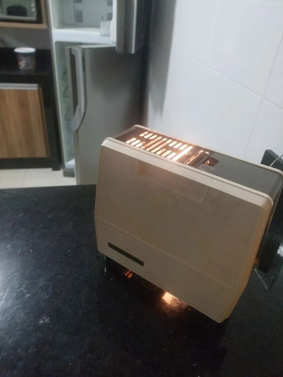 Projetor antigo raro - Foto 2
