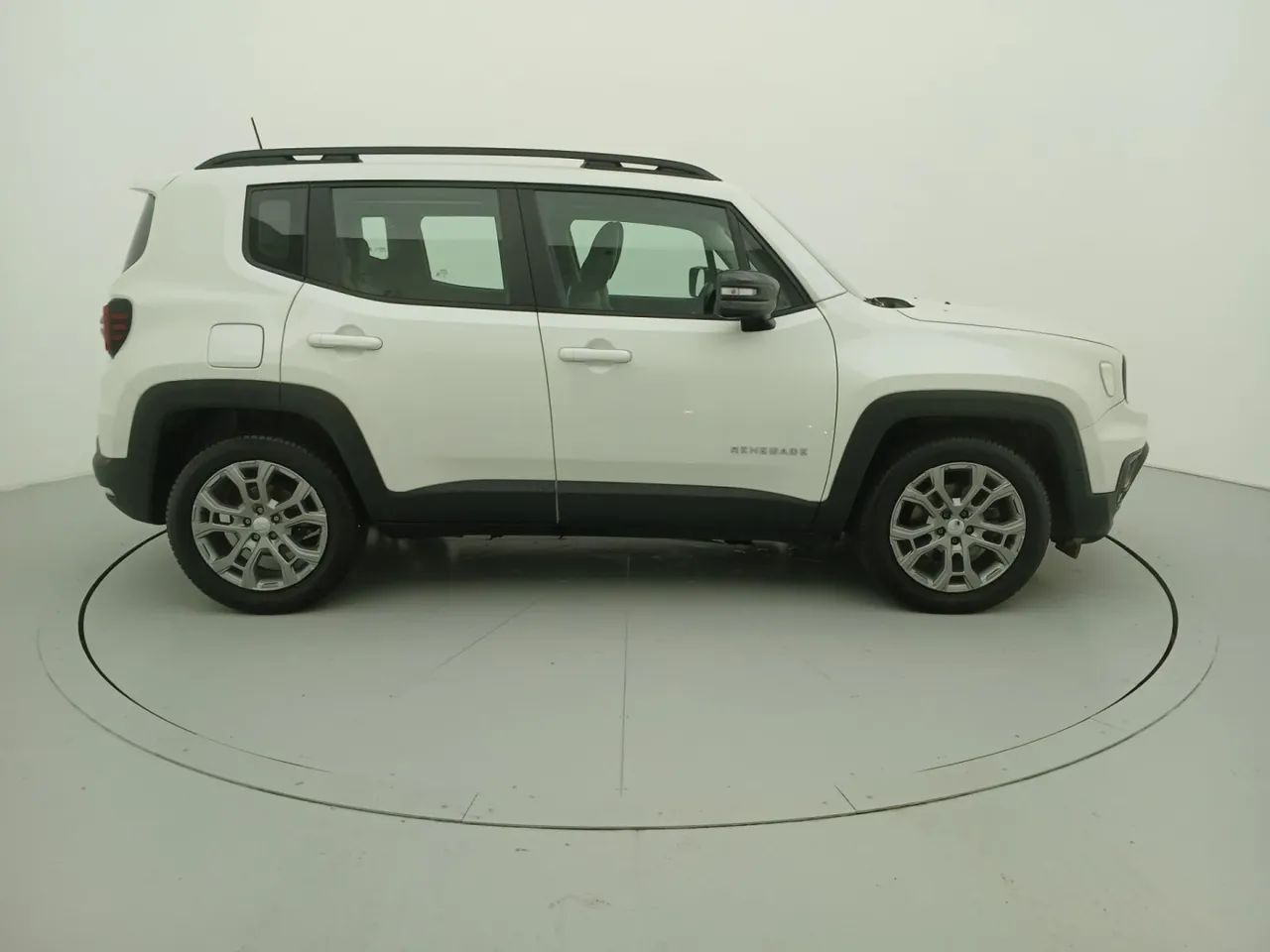 Jeep Renegade Long. T270 1.3 TB 4x2 Flex Aut., foto 6 de 18
