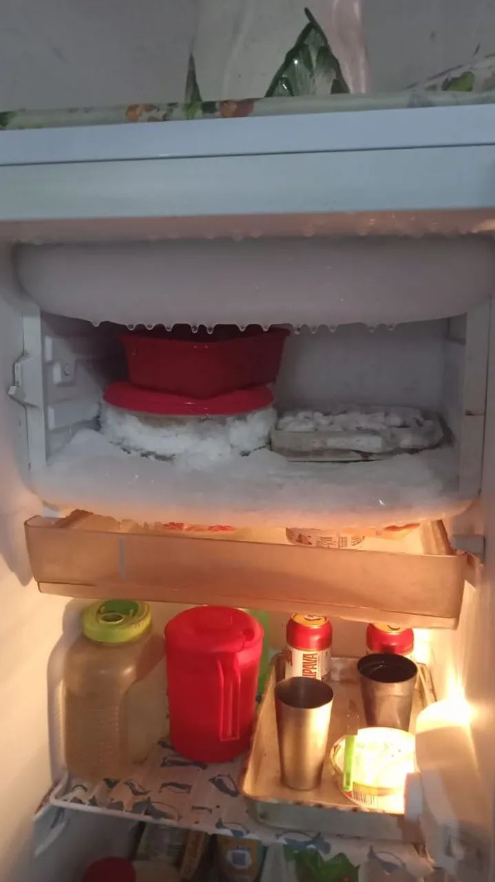 Geladeira Eletrolux  - Foto 2