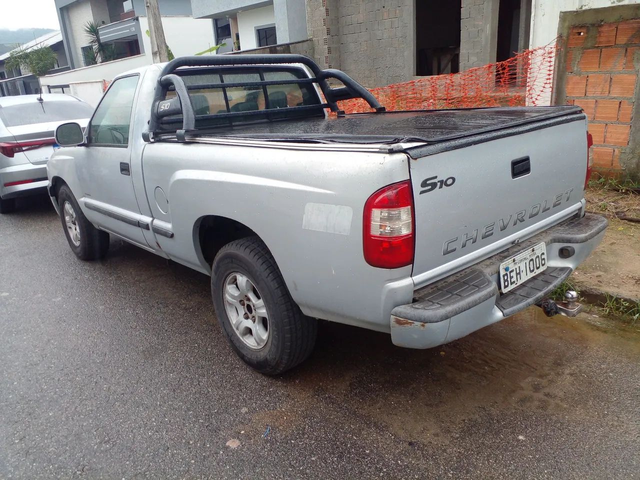 Chevrolet S10 Pick-up DLX 2.4 MPFI 128cv CD 4P 2004