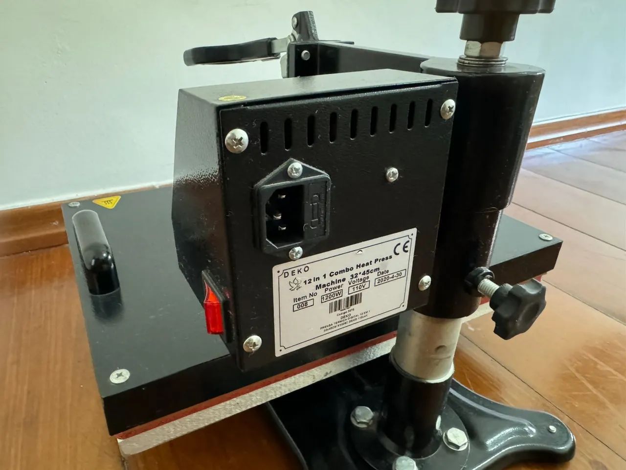 Prensa Térmica Sublimática 12 em 1 Deko - 110V - Excelente Estado! - Foto 5