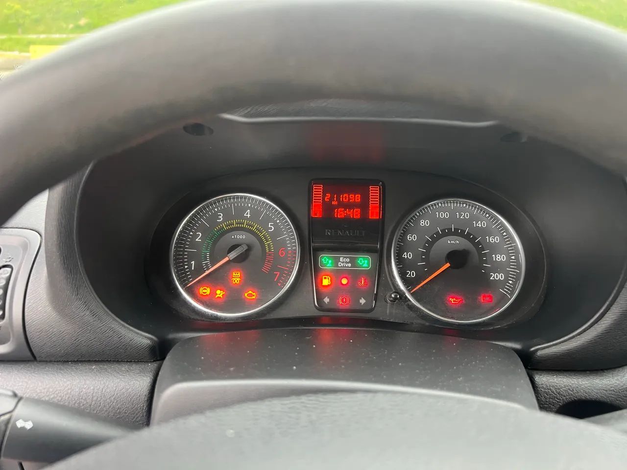 Renault Clio Rn/alize/expr./1.0 Hi-power 16V 5P 2016 - Foto 4
