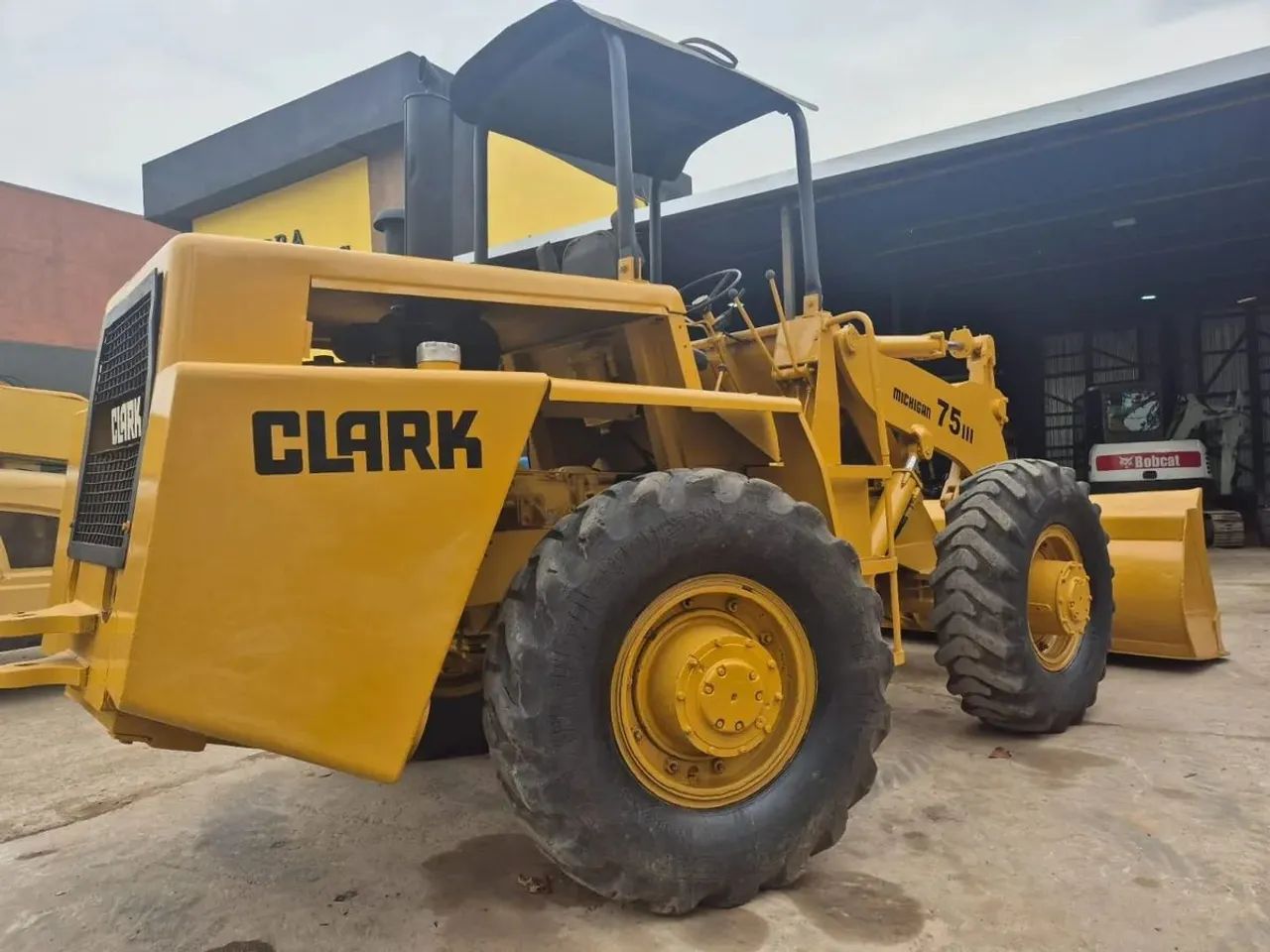 Pá carregadeira  - Foto 2