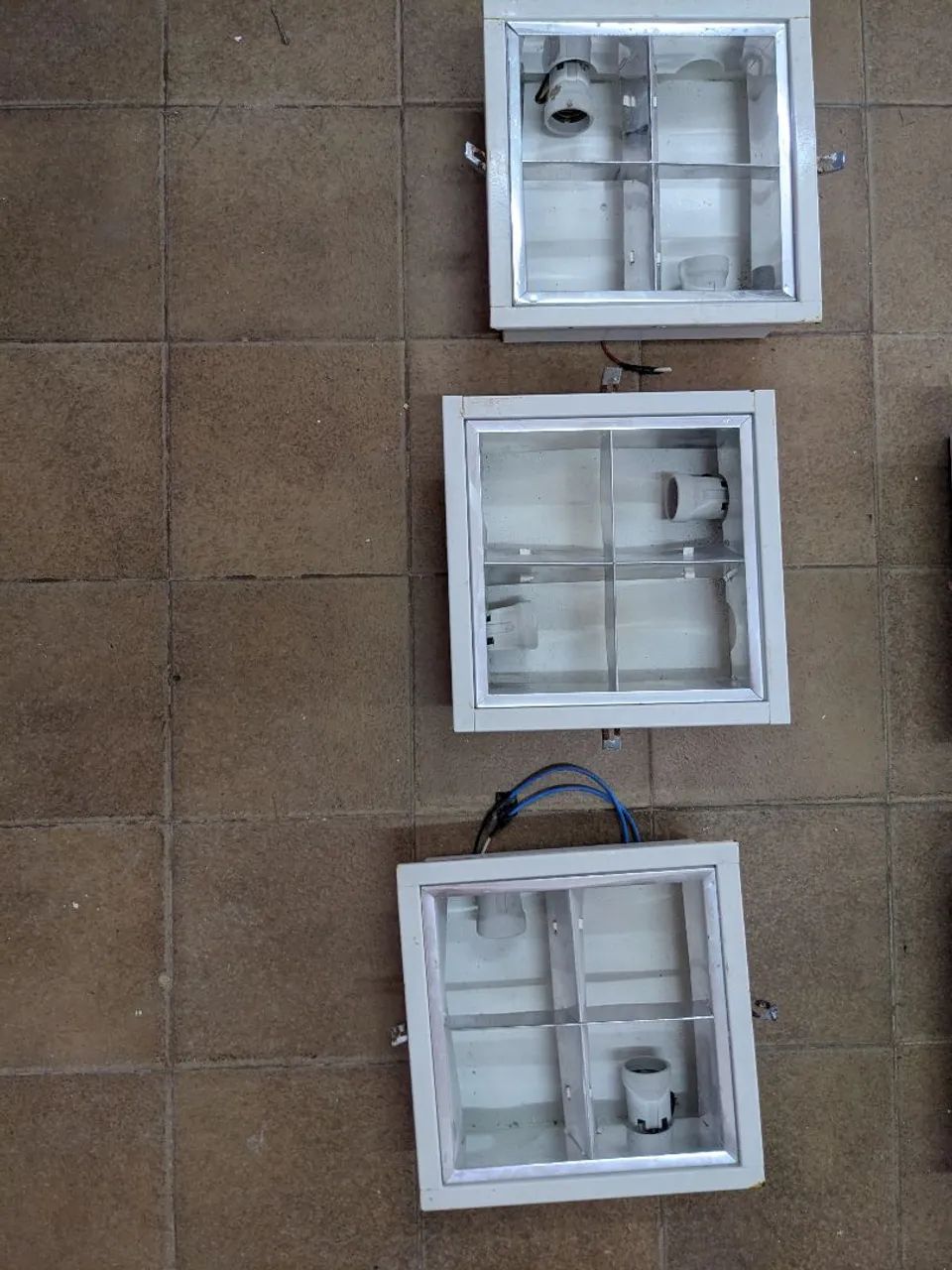 Luminárias usadas - Foto 2