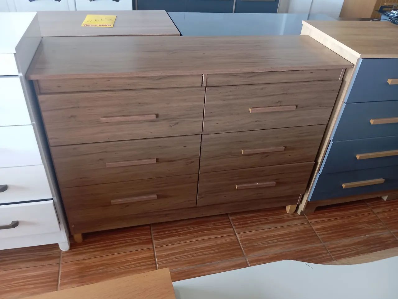 Cômoda nova 6 gavetas 