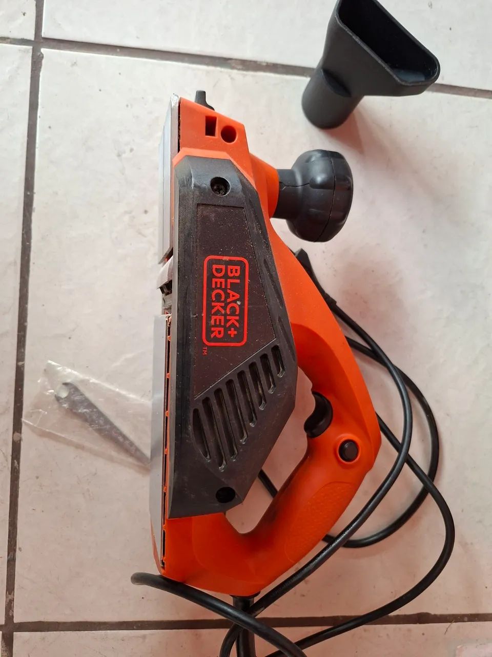 Plaina elétrica black decker  - Foto 3