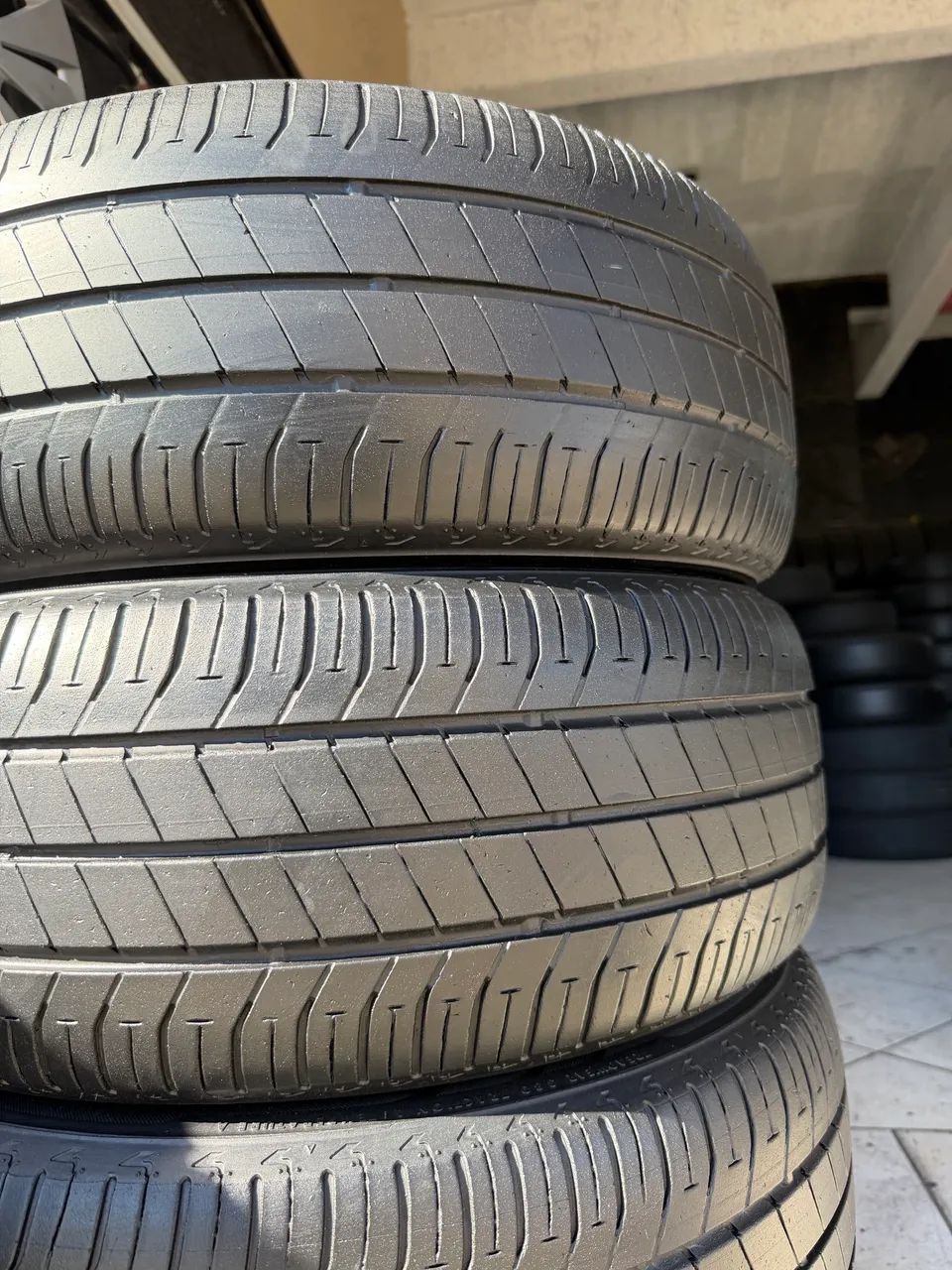 Jogo pneus 205/55r16 Bridgestone ECOPIA EP150 semi novos - Peças