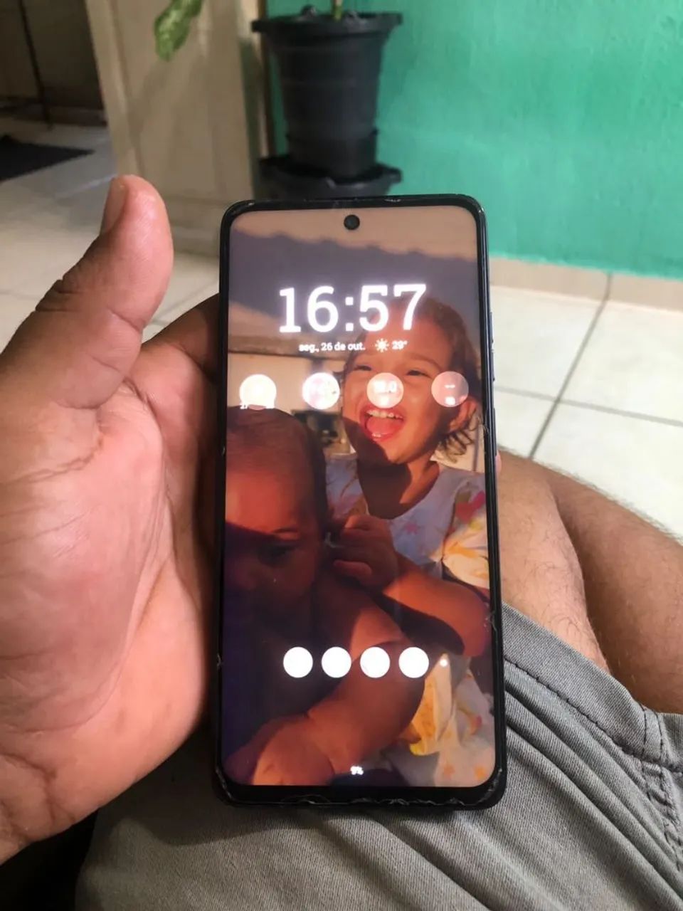 Celular moto g56 256 GB todo original 