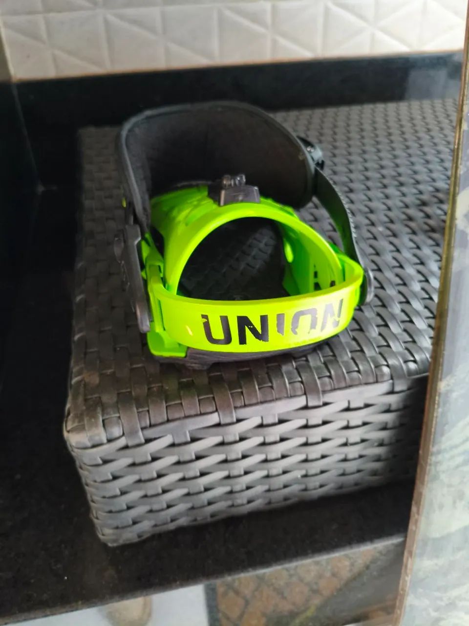 fixação de snowboard Union Binding Company modelo Flite Pro na cor verde neon. - Foto 2