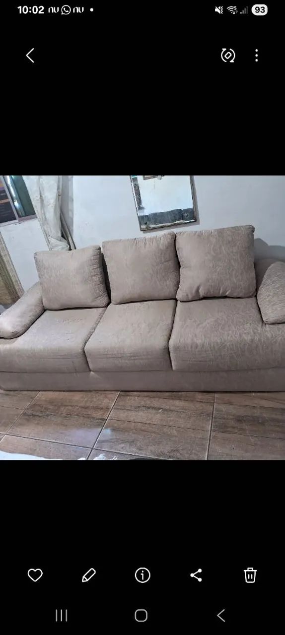 Sofá de3 lugares 