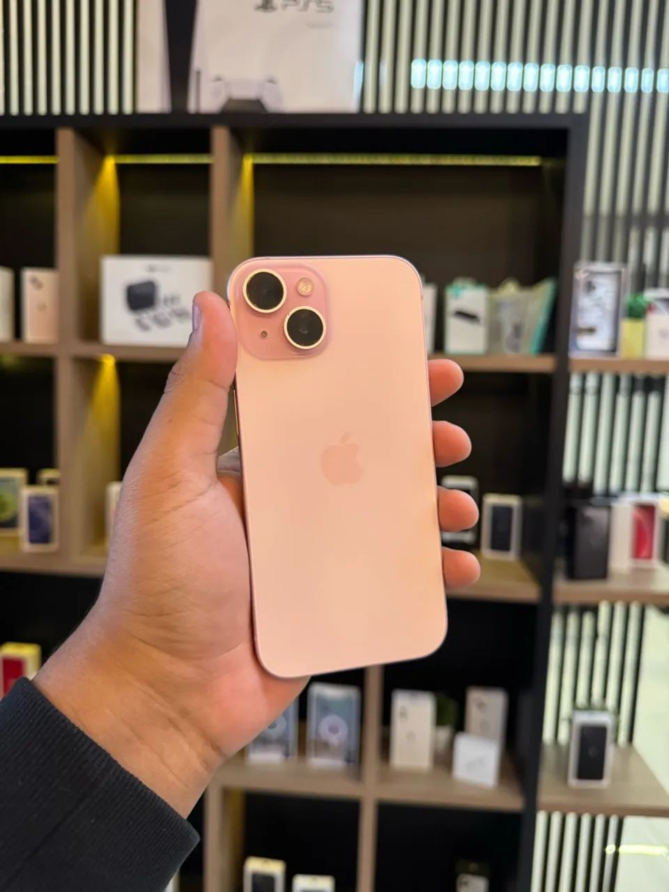 Iphone 15 128GB Rosa - Foto 3