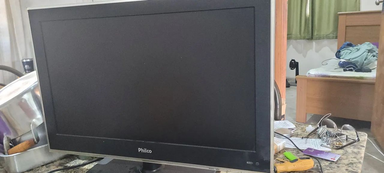 Kit de peças de computador placa mãe core duo 4gb de ram fonte 550w e TV 19 polegadas - Foto 2