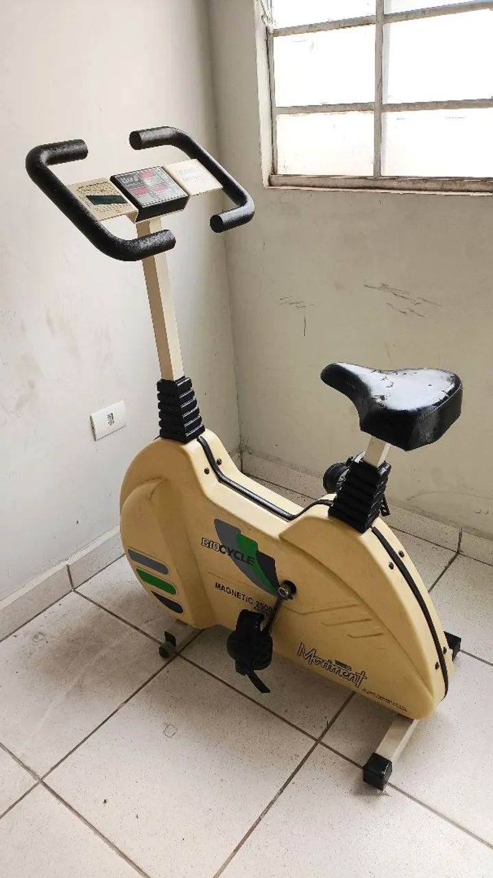 Bicicleta Ergométrica Movement Biocycle Magnetic 2500 - Funcionando