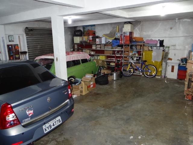 Casa com 2 moradias, 4 vagas e 1 salão de festas no Bairro Castrioto - Foto 5