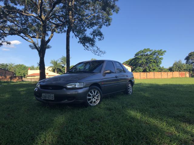 Escort zetec 1.8