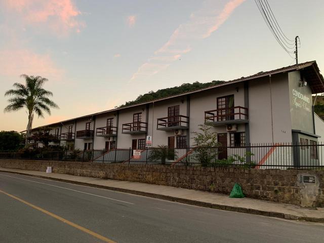 Casa geminada à venda, 2 quartos, 1 vaga, três rios do sul - jaraguá do sul/sc