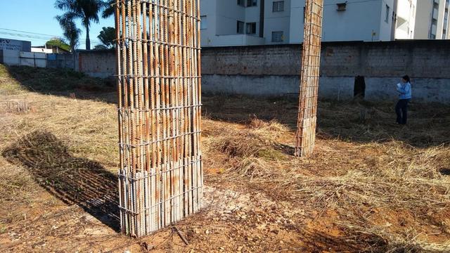 Área com projeto aprovado e fundação pronta para construção de condomínio - Foto 9