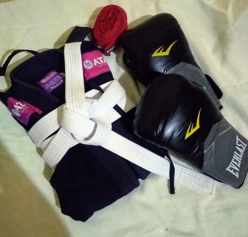 Kimono e Luvas Everlast