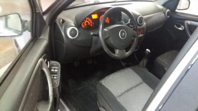 RENAULT LOGAN 1.0 EXPRESSION 16V FLEX 4P MANUAL - Foto 9