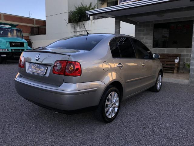 VOLKSWAGEN POLO SEDAN 2011/2012 1.6 MI 8V FLEX 4P MANUAL - Foto 3