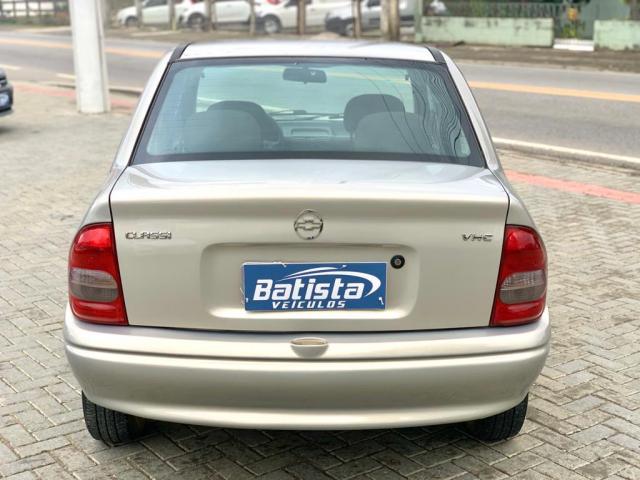 Corsa Sedan 1.0 - 2005 - Foto 6