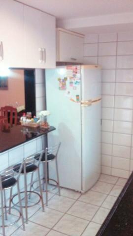 QUARTOS em ITAPOÃ, a um quarteirão da praia - Foto 13