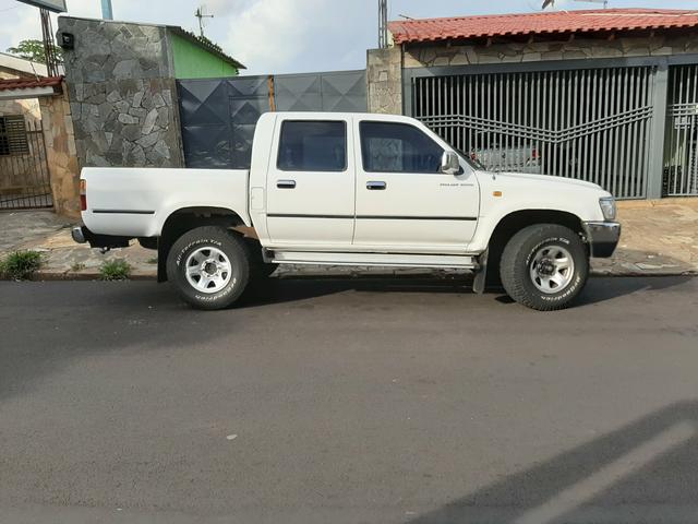 Hilux 3.0 td 4x4 - Foto 3