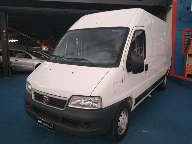 FIAT Ducato Maxicargo 12 metros longa teto alto ano 2015 * Financio 100%
