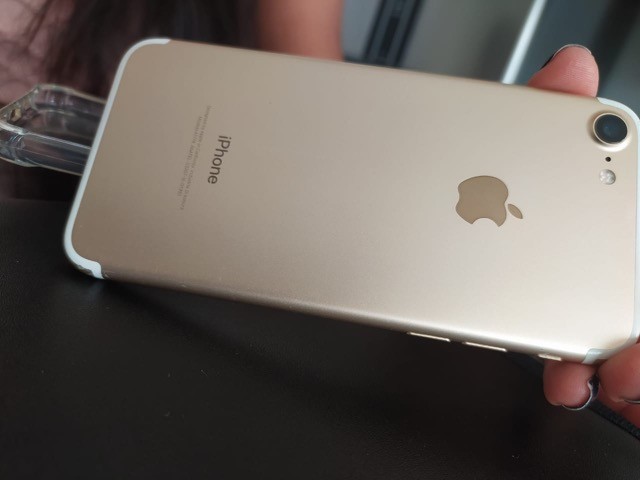 I Phone 7 32G  Dourado novíssimo - Foto 5
