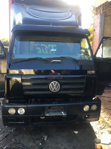 VW 18310 TRUCH VALOR 140000