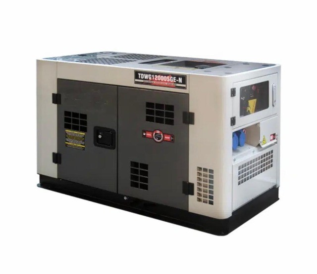 Gerador de Energia Diesel 10 kva Monofásico 110/220V Toyama TDWG sge-N12000   Silenciado
