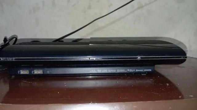 Ps3 Super Slim Desbloqueado No Hen 232gb com 2 Controles