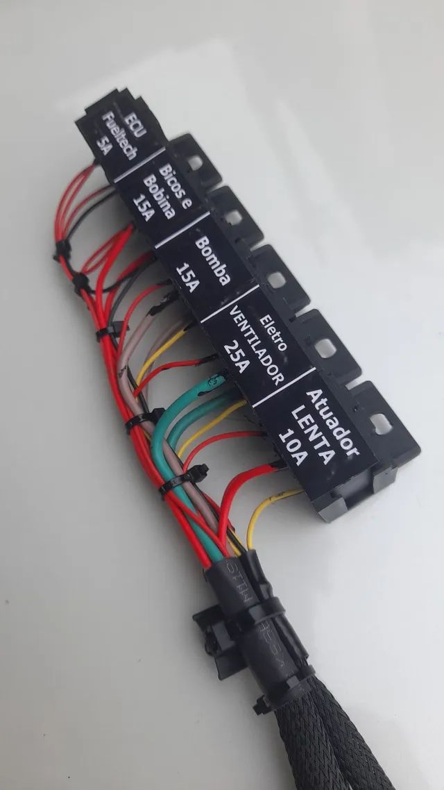 Painel de relé FUELTECH UNIVERSAL FT-250 á FT-400