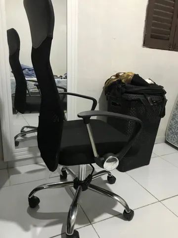 Mesa de escritório + cadeira