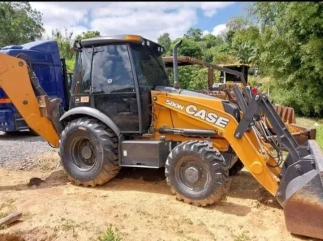 Retroescavadeira Case 580n 4x4 Ano 2021