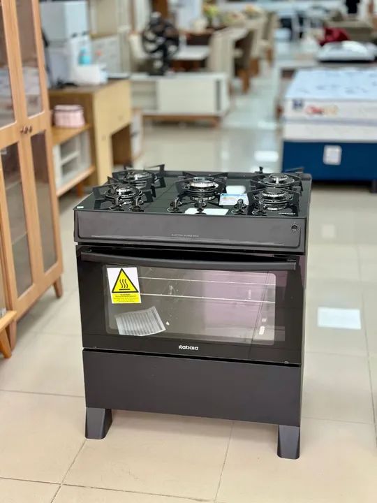Fogão 5 bocas Itatiaia mesa de vidro. 