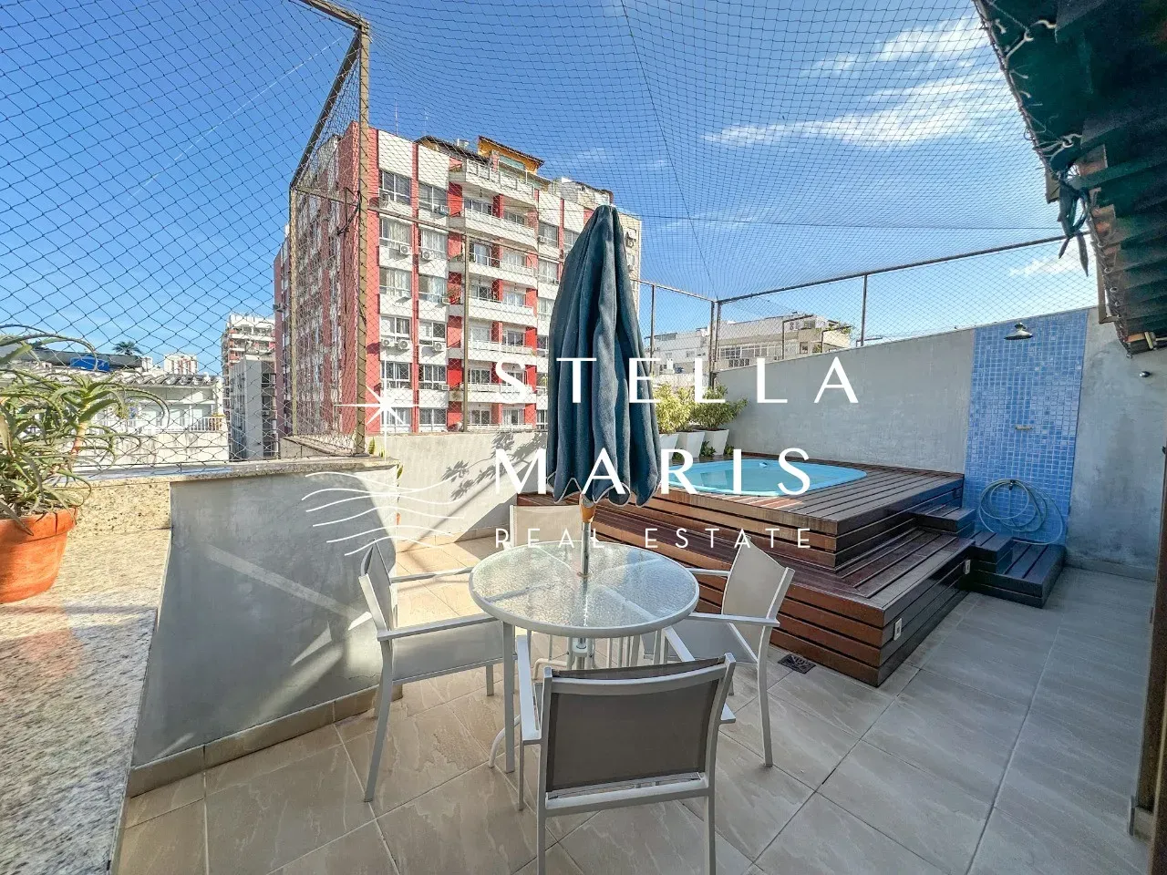 Ipanema, Cobertura Duplex com piscina e 4 quartos à venda em prédio com varanda e de alto
