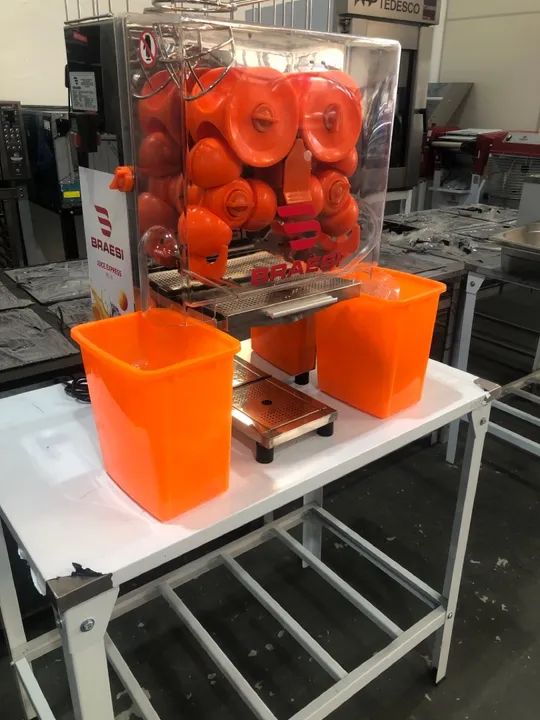 Extrator de suco natural