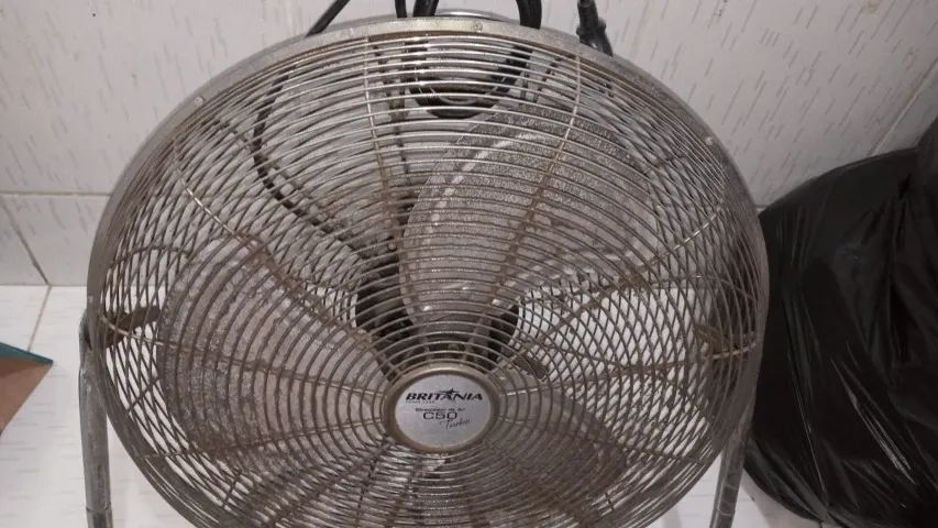 Circulador De Ar Britânia com defeito - Foto 2