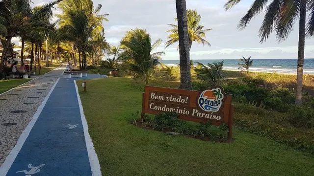Alugo em Guarajuba uma excelente casa de 2 pavimentos, com piscina, 4 suítes e e 1 quarto - Foto 2
