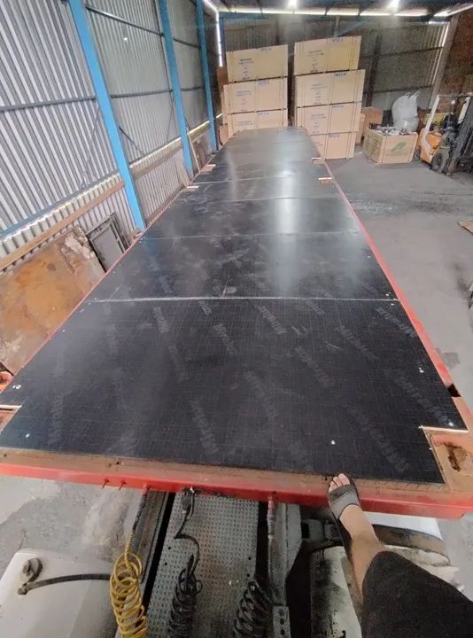 Carreta Porta Contêiner 