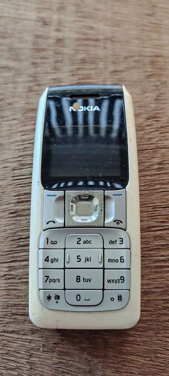 Celular Nokia 2310 - Original - Ligando+Bateria sem Tampa