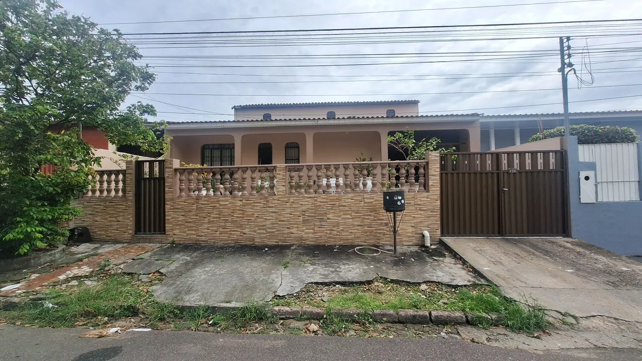 Vendo excelente Casa Em Via Pública - Dom Pedro