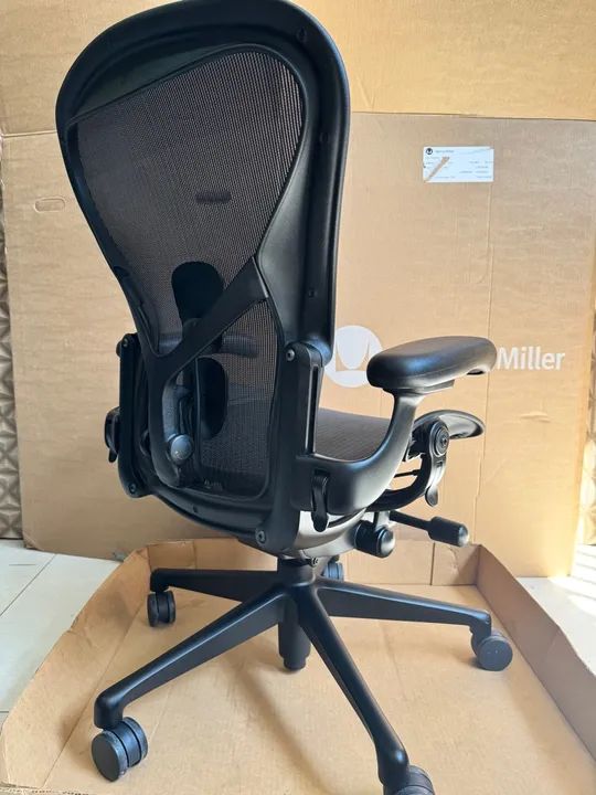 Cadeira herman miller new aeron B onyx black completa 2024+NF - Foto 4