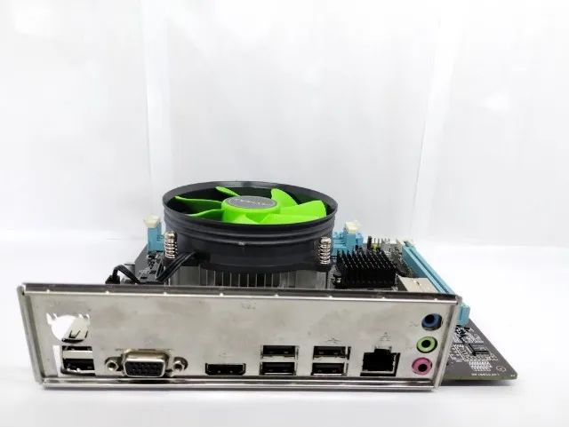 Kit Placa Mãe TG-HM55G336 - Com Defeito - Foto 3