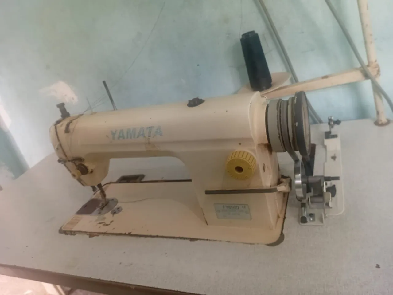 Máquina de Costura Industrial Yamata
